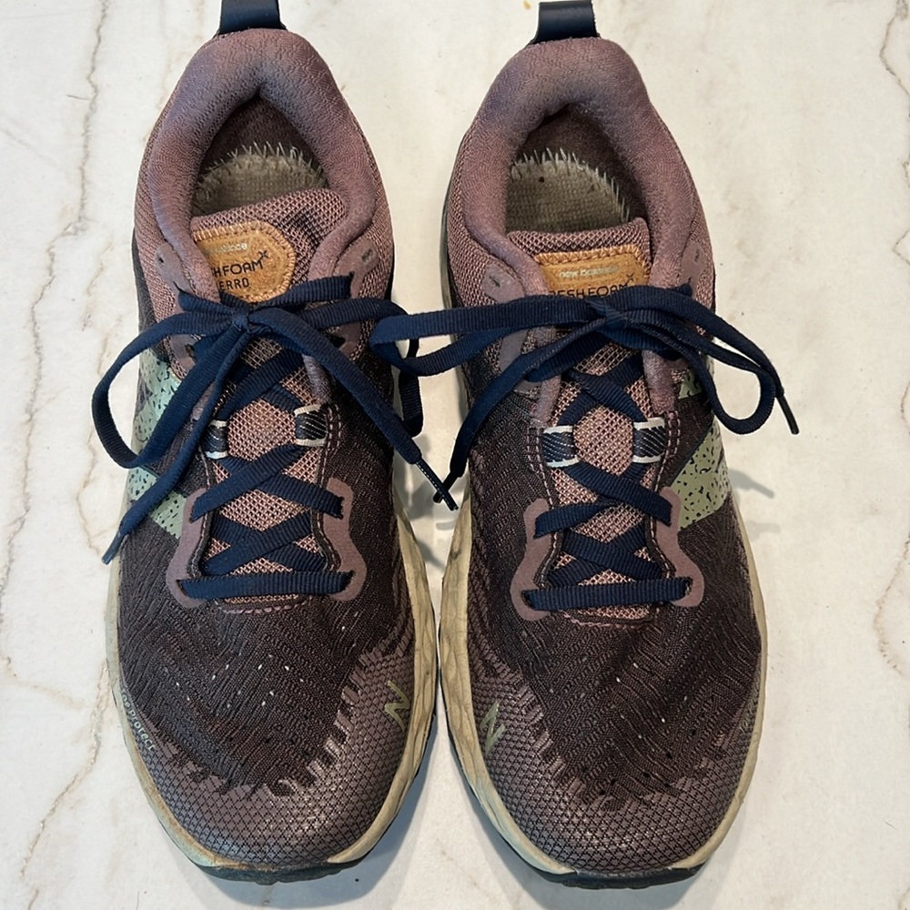 New Balance Vibram Trail Running Shoes (Size 7.5) - Picture 8 of 11